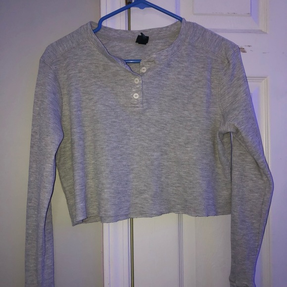 Wild fable Grey crop top - Picture 2 of 7